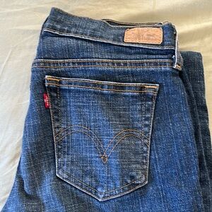 Levi’s boot cut 515 jeans size 6 long
